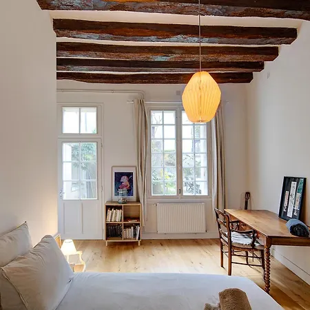 Vieux : Magnifique Avec Jardin Apartamento